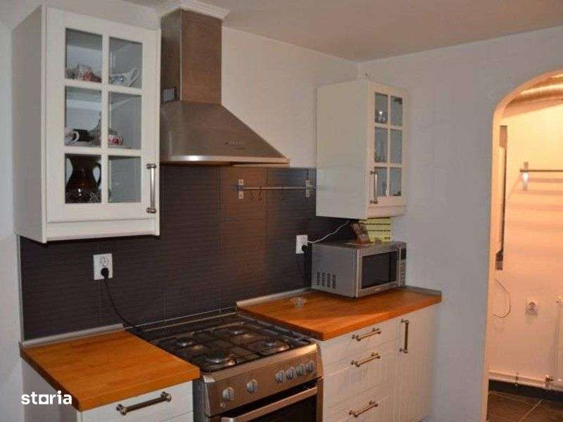 ARMENEASCA - UNIVERSITATE  - 6 camere stradal, locatie deosebita-4