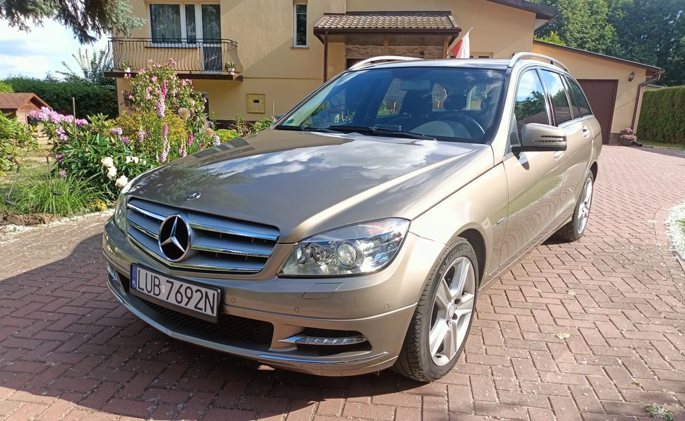 Mercedes-Benz C W204 2011