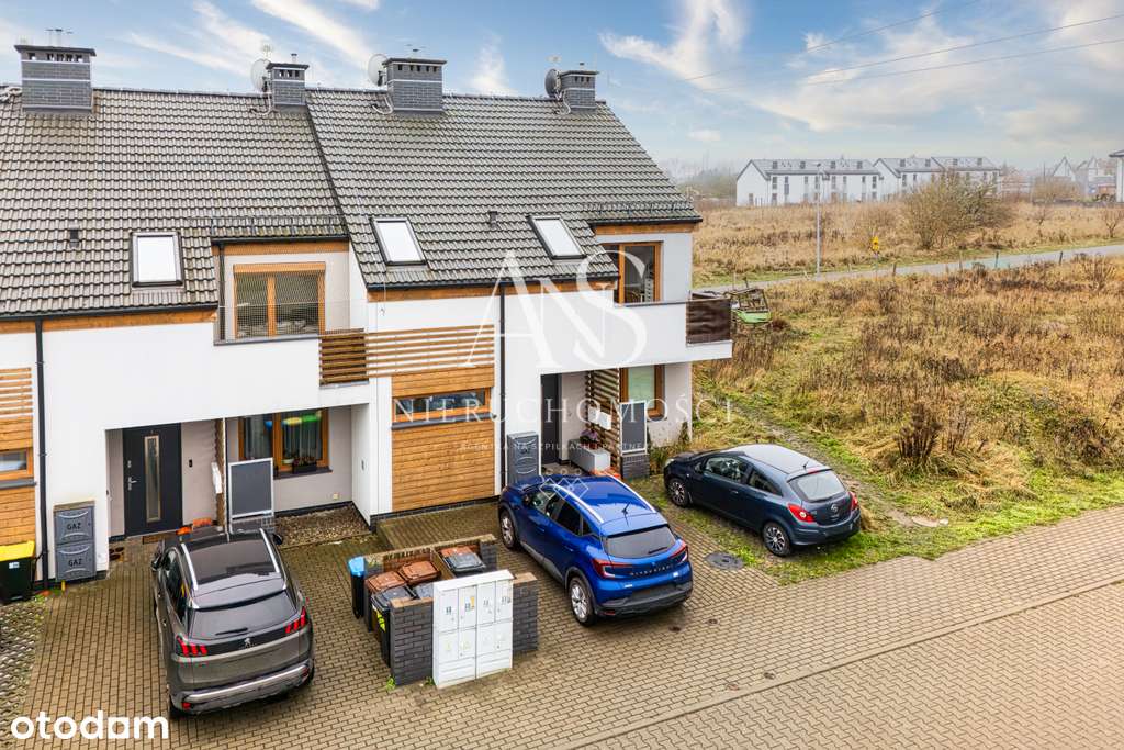 Skrajny segment szeregowca w Mierzynie-12