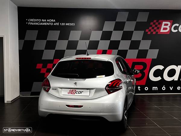 Peugeot 208 1.2 PureTech Style - 16