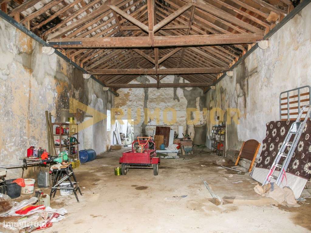 Quinta para Venda com Grande Potencial em Castanheira do Ribatejo-37