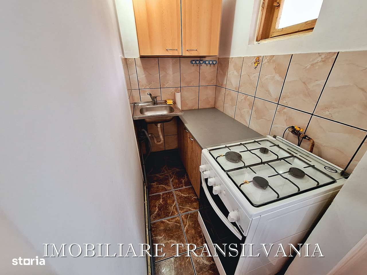 Apartament etajul 1 - zona Decebal, Bistrita-12