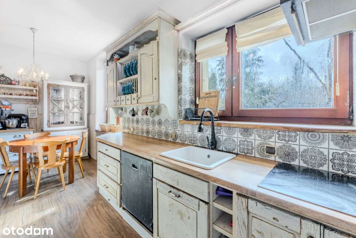 Dom w zabudowie bliźniaczej blisko lasu-3