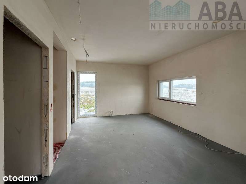 Nowoczesny dom w Polanowie - komfort, styl i przestrzeń-10