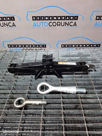 Cric Mitsubishi ASX 2010 - 2012 (715) +2 INELE TRACTARE - 1