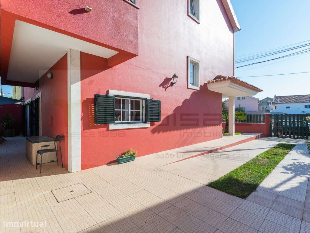 Moradia T4+1 | Casal Novo - Famões / Caneças-42