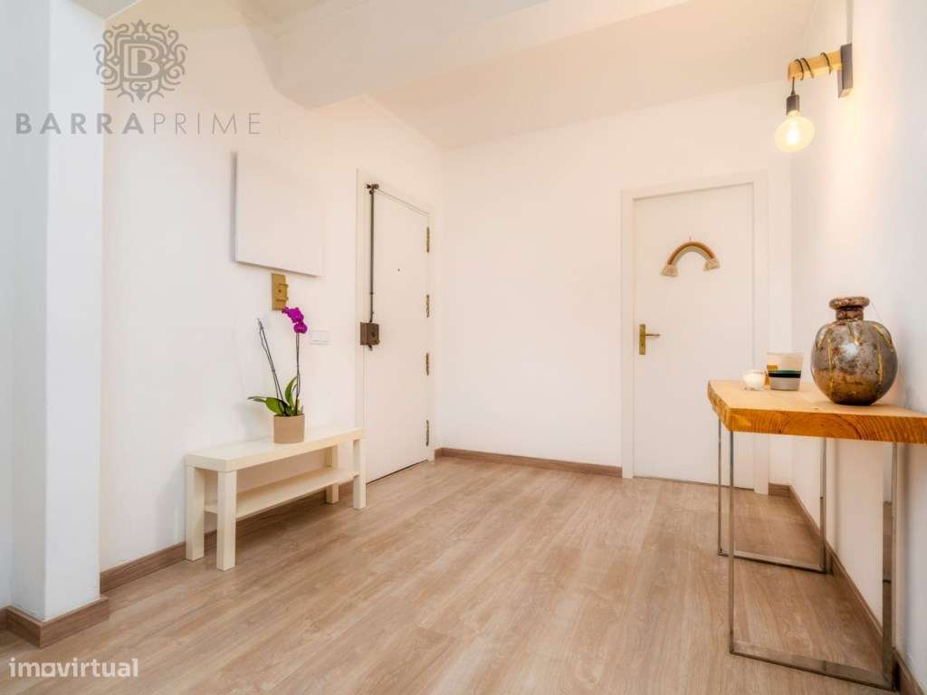 Apartamento T2+1 no Coração de Faro com Vista de Mar - Grande imagem: 4/16