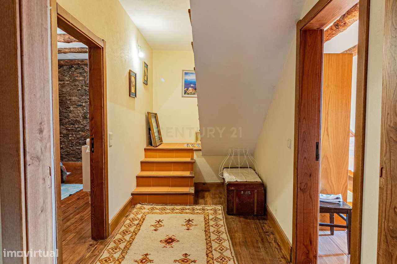 Moradia T4 em Carção - Bragança - Grande imagem: 5/25
