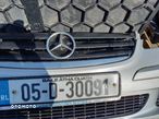 Zderzak przód przedni Mercedes w169 05' kod 761 - 6