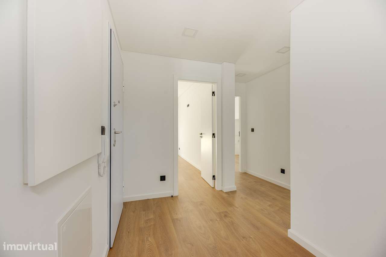 APARTAMENTO T3 | TOTALMENTE REMODELADO | SÃO JOÃO DA TALHA | LOURES-8