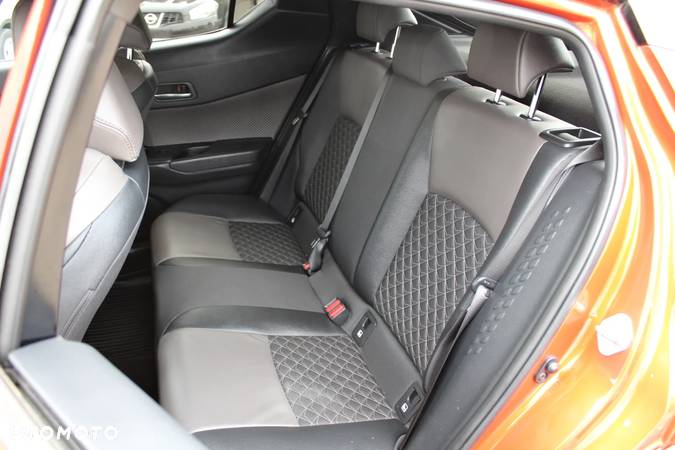 Toyota C-HR 2.0 Hybrid Selection Orange - 12