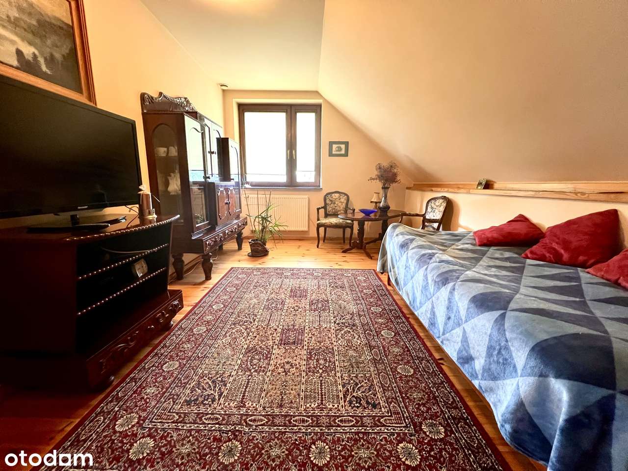 Spała-dom z własnym stawem położony w otoczeniu zieleni i ciszy. Bez %-10