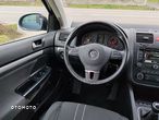 Volkswagen Jetta 1.4 TSI Comfortline - 23