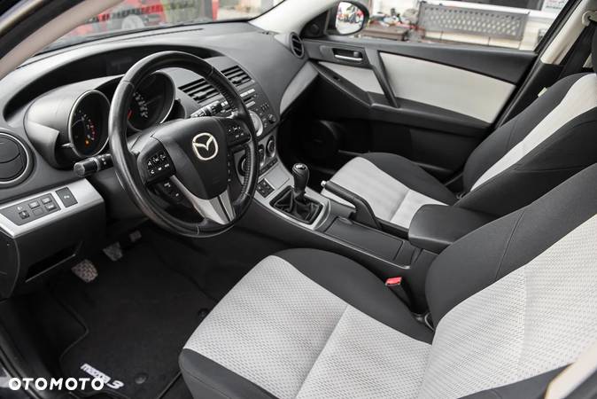 Mazda 3 2.0 MZR DISI Sports-Line - 11