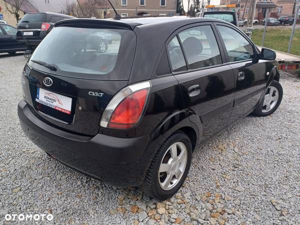 Kia Rio 1.6 EX Top - 4