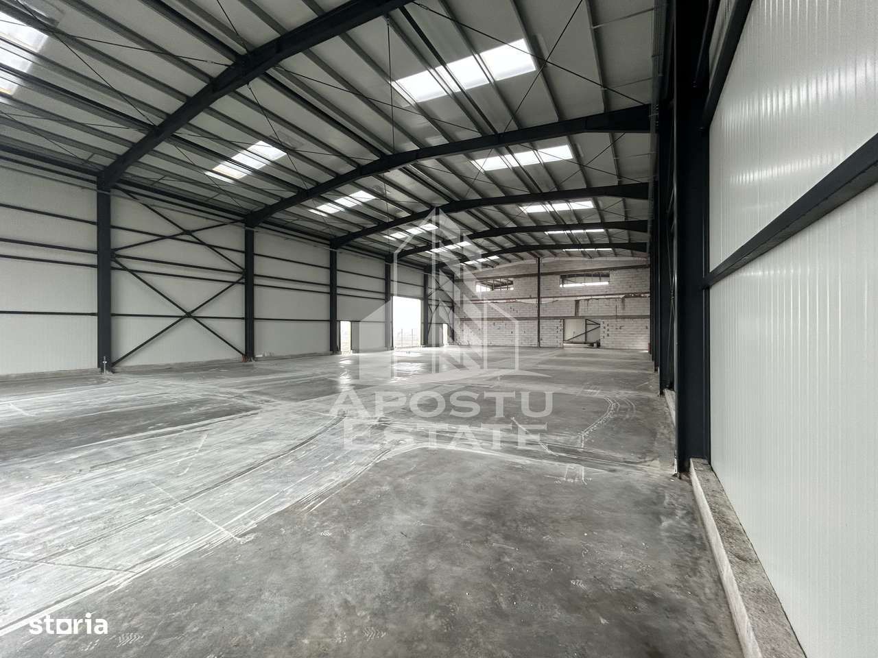 Hala cu Showroom, Strada Aeroport, aproape de VGP. - Imagine principală: 4/6