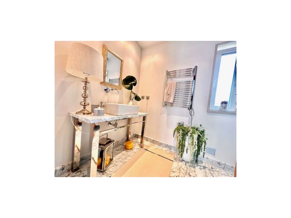 Moradia independente T4+1 em Murches com piscina, Cascais-35