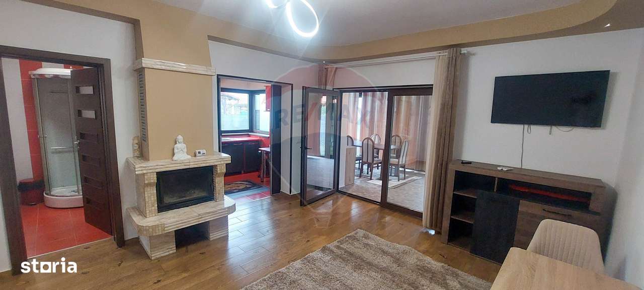 Casă / Vilă cu 6 camere de vânzare - Imagine principală: 5/15