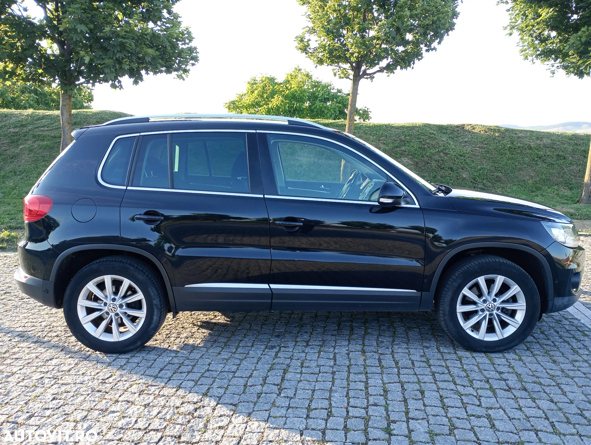 Volkswagen Tiguan - 21