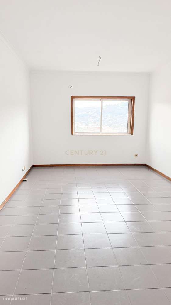 Apartamento T2 com Vista Panorâmica em Braga (São Vítor) - Grande imagem: 2/15