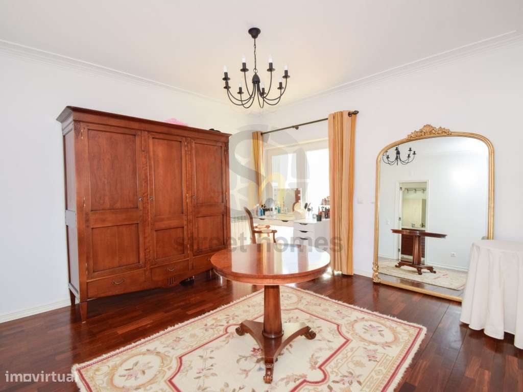 Moradia T6 com piscina na Quinta da Bicuda Cascais-23