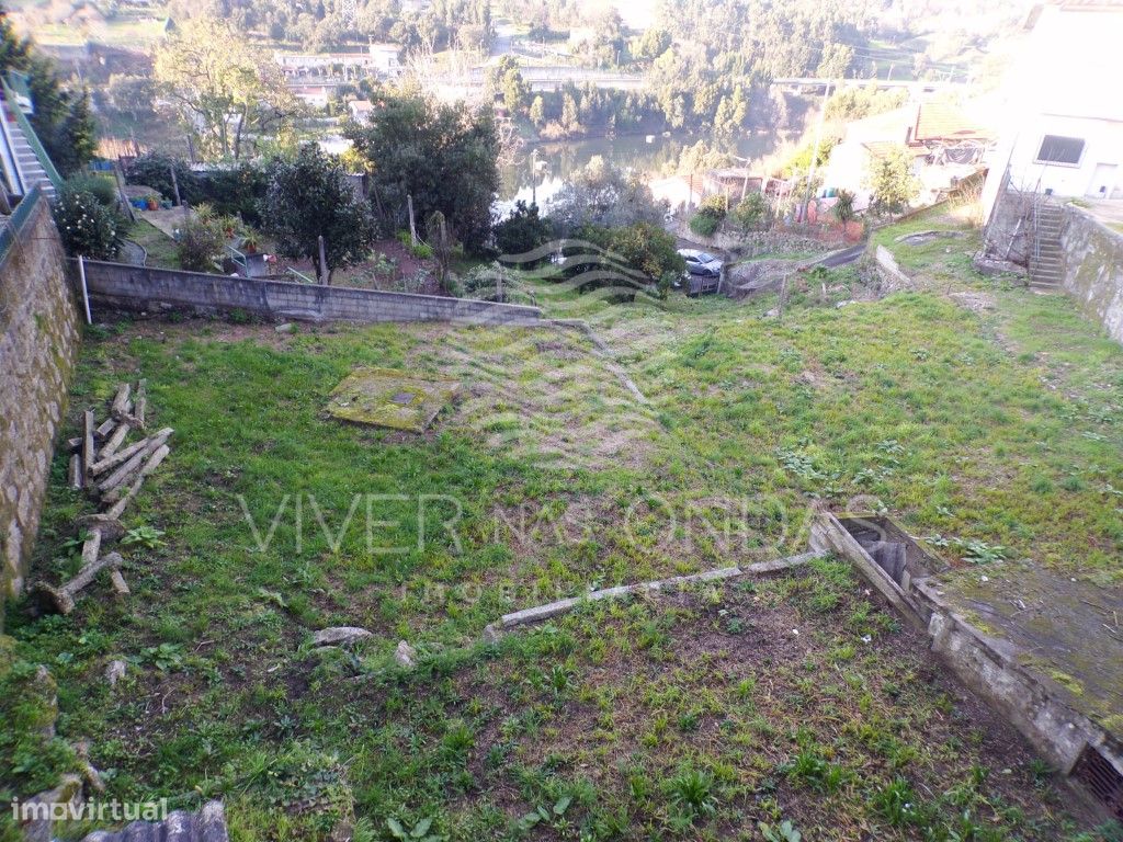 Terreno 1200m2 - construção até 3 pis...