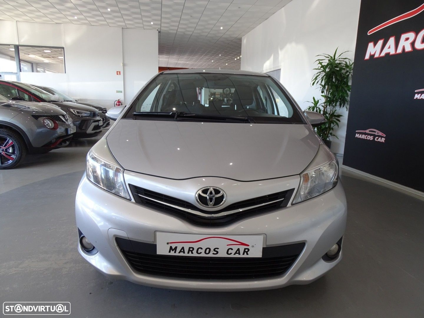 Toyota Yaris 1.33 VVT-i Comfort+Navi - 2