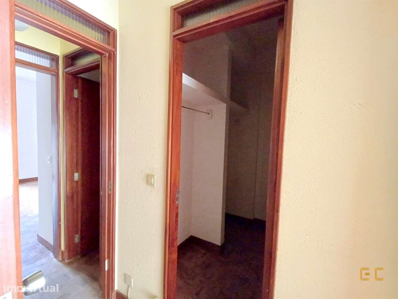 Apartamento T3 com Garagem - Abadias!-20