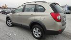 Chevrolet Captiva 2.4 LS 5os - 19