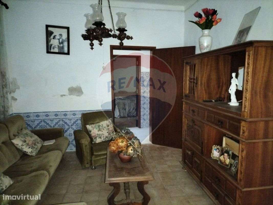 Moradia T1 para venda - Grande imagem: 2/8