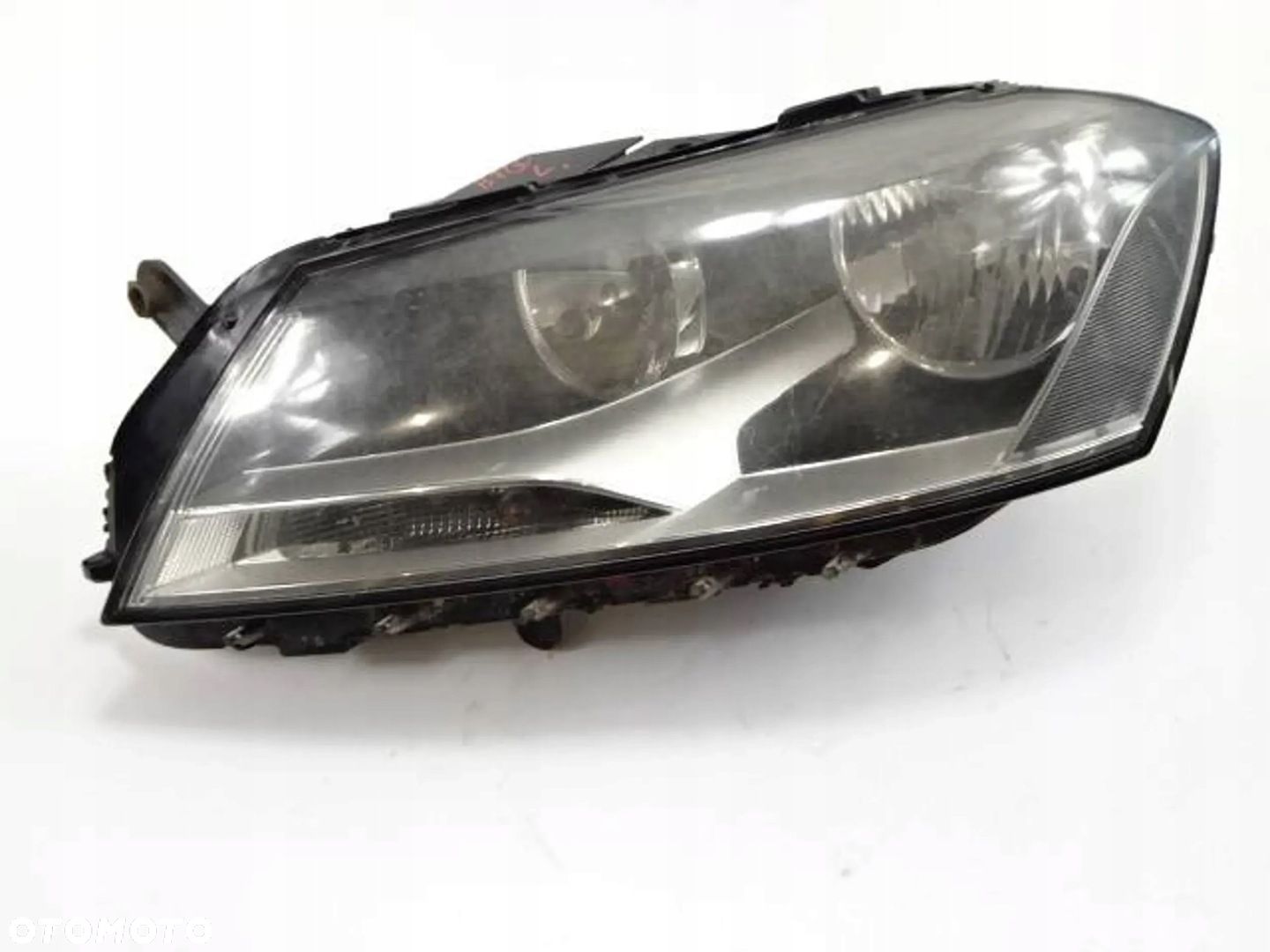 Lampa LEWY przód Volkswagen Passat B7 UK - 1