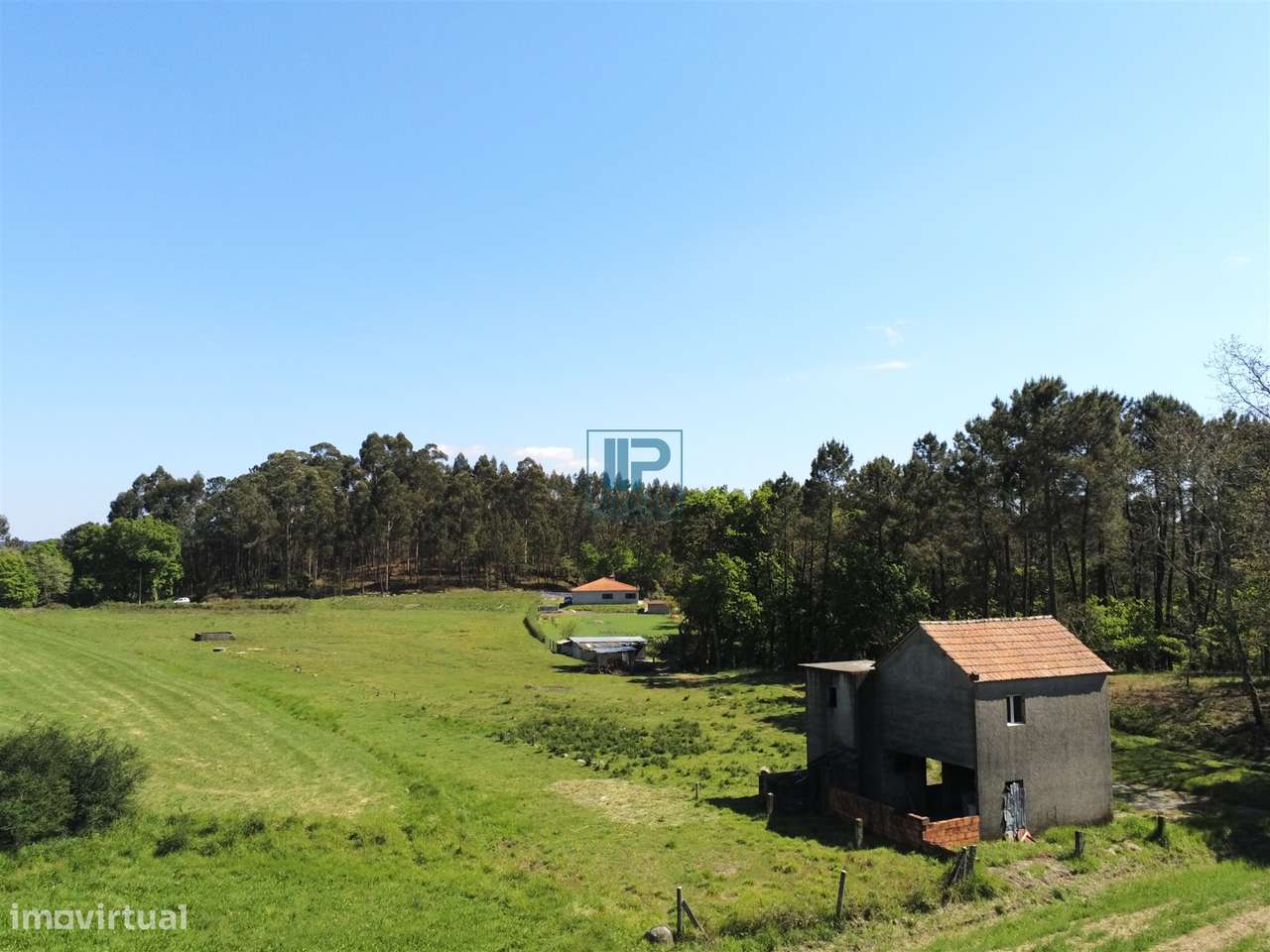 Moradia para Restaurar T3 Venda em Borba de Montanha,Celorico de Basto-8