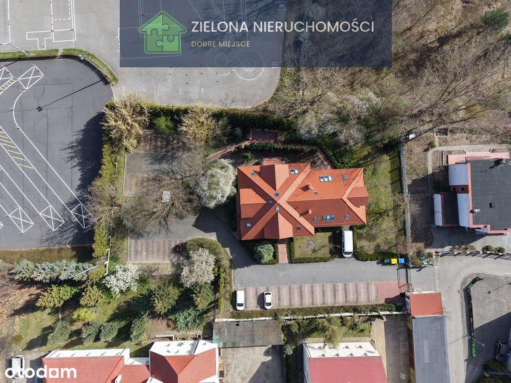 Gotowy obiekt biurowy z wyposażeniem i parkingiem-5