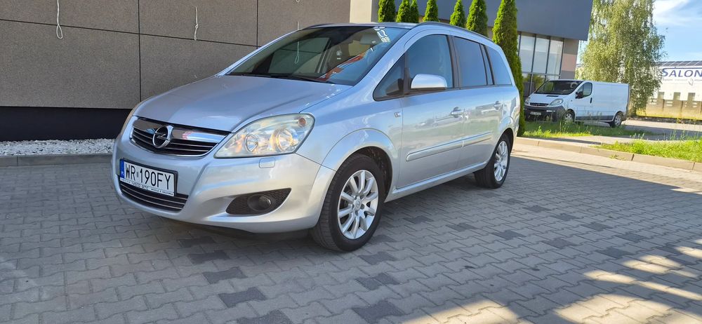 Opel Zafira B 1.8 Cosmo 2008