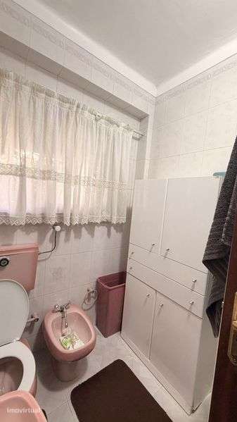 Apartamento T1 Damaia de cima quarto mobilado - Grande imagem: 5/9