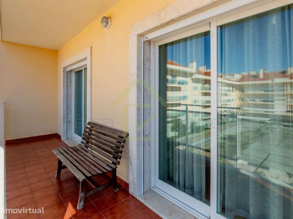 Apartamento T2 no Centro com boas áreas e excelente localização-31