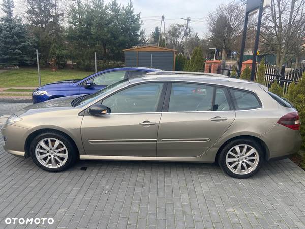 Renault Laguna 2.0 Bose Edition - 1