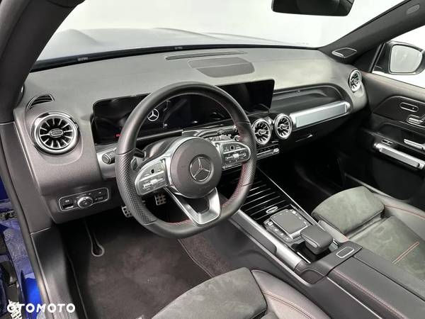 Mercedes-Benz GLB 200 d 4-Matic AMG Line 8G-DCT - 13