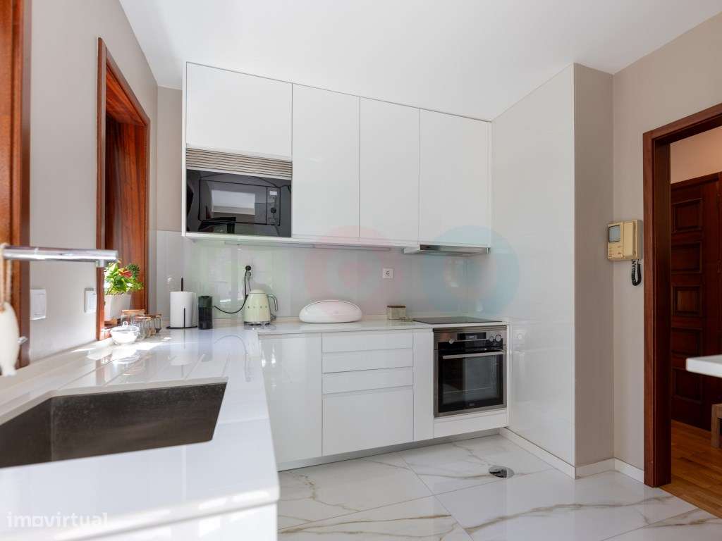 Apartamento T3 no Passeio das Fontaínhas, Centro do Porto-11