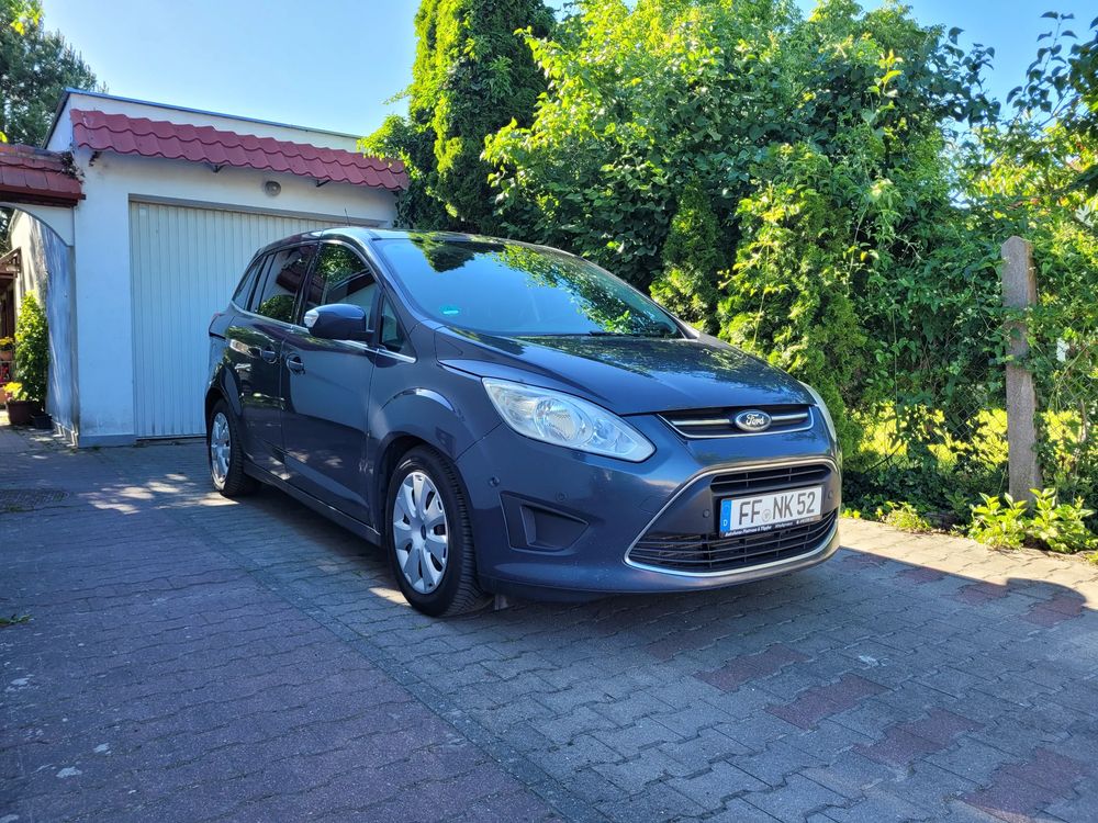 Ford Grand C-Max 2.0 TDCi SYNC Edition 2012