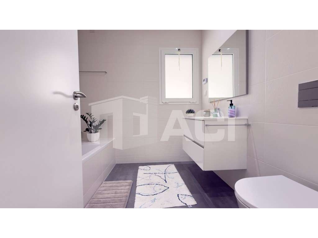 MORADIA TÉRREA SEMI-NOVA - Vidigal, Leiria-24