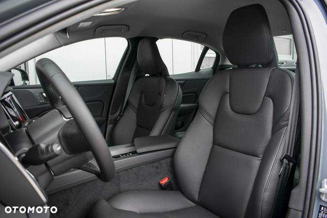 Volvo S60 - 12