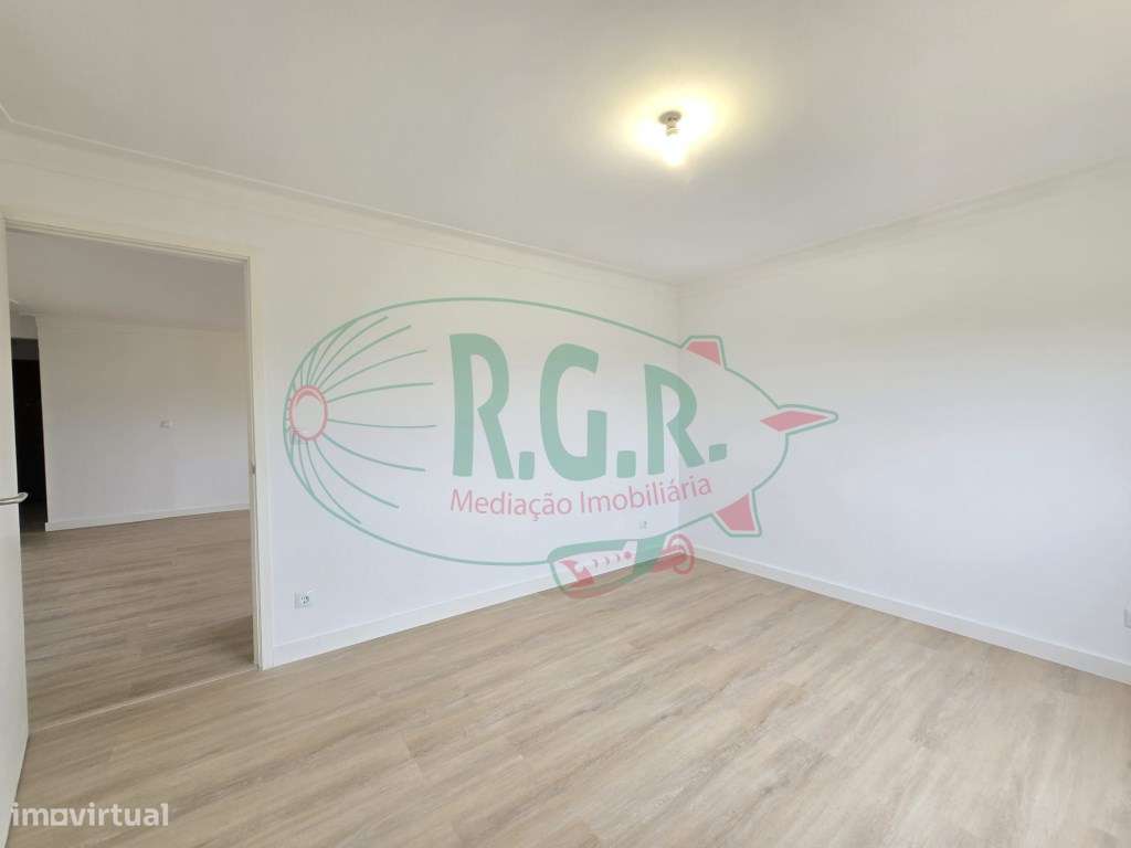 APARTAMENTO T2 - A 2 km Estação RIO TINTO-8