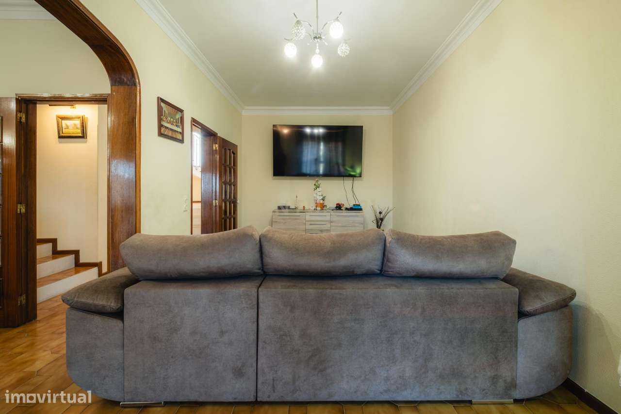 Excelente moradia T3 situada em São Pedro da Cova, Gondomar-42