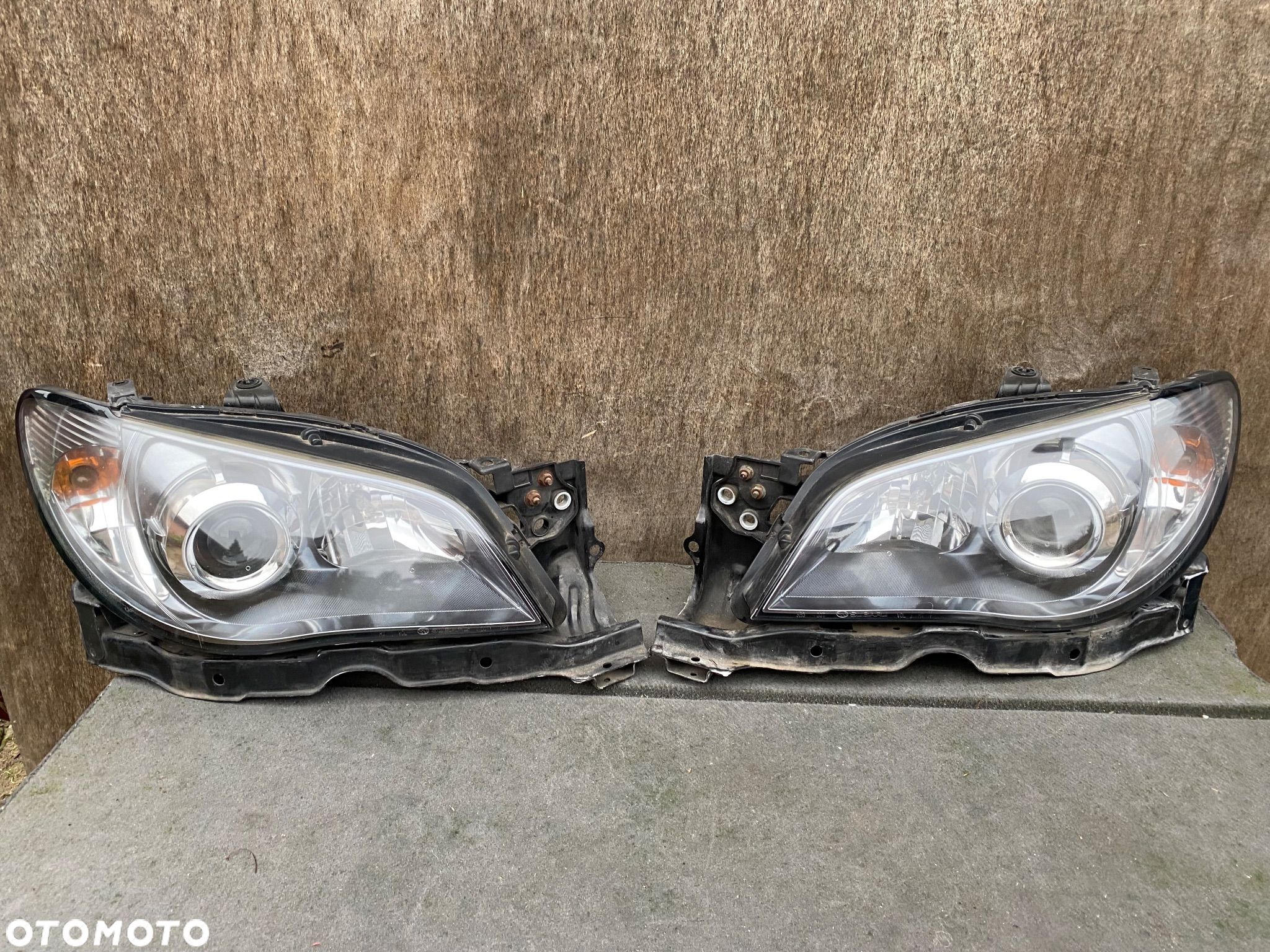 lampy subaru impreza GR GH G3  komplet europa - 1