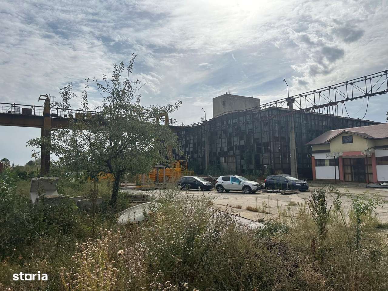 Platformă Industrială cu Cale Ferată si Infrastructură Completă - Imagine principală: 1/20