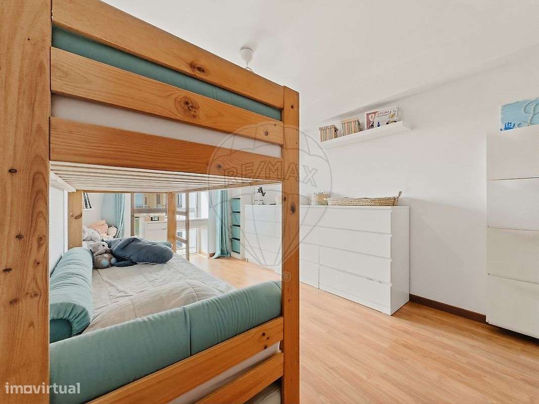 Apartamento T3 à venda em Sintra-9