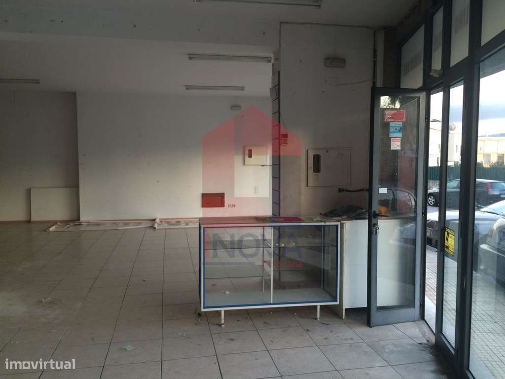 Loja em Ferreiros, Amares - Grande imagem: 5/10