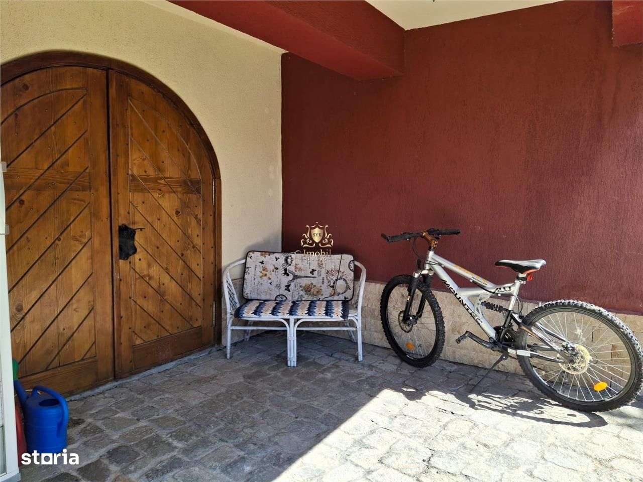 Vila eleganta -  proiect deosebit crama garaj sala de fitnes foisor si-7