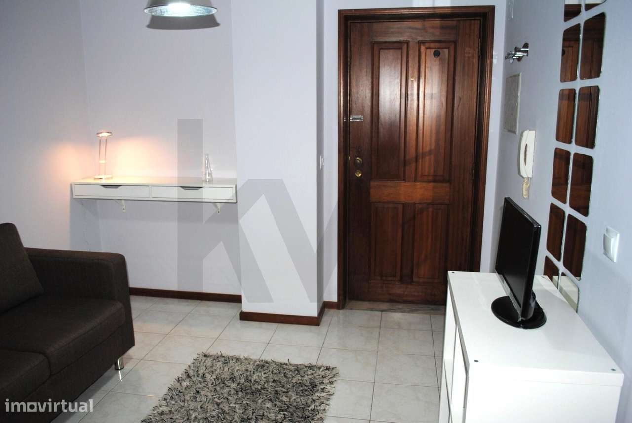 Oportunidade de Investimento: 3 quartos - Rentabilidade no Coração de - Grande imagem: 4/19